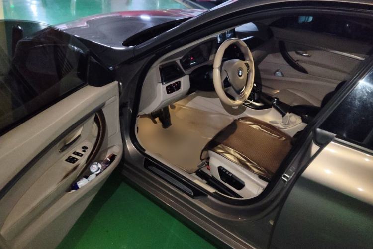 Used BMW 3 Series GT 2013 320i Sport Design Package Driver Seat