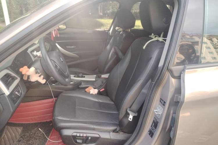 Used BMW 3 Series GT 2013 320i Leading Model Left Front Seat