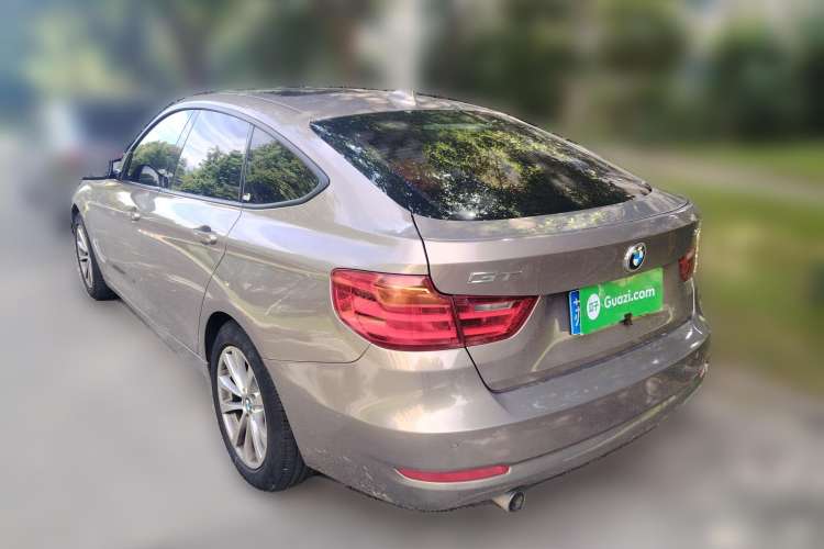 Used BMW 3 Series GT 2013 320i Leading Model Rear Left 45 Deg