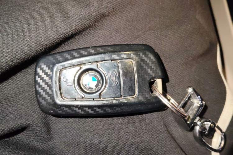 Used BMW 3 Series GT 2013 320i Sport Design Package Vehicle Key