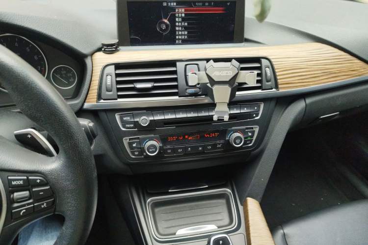 Used BMW 3 Series GT 2013 328i Sport Design Package Audio And AC Panel