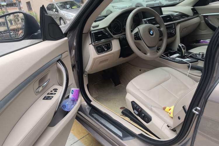 Used BMW 3 Series GT 2013 328i Sport Design Package Driver Seat