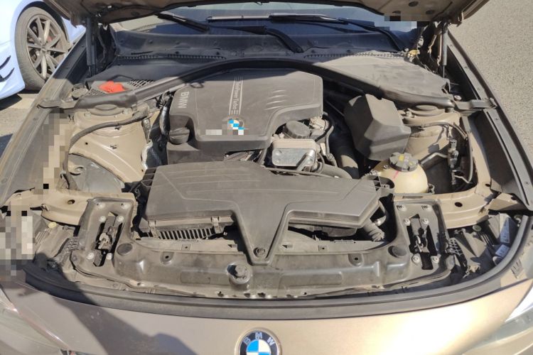 Used BMW 3 Series GT 2013 320i Leading Model Engine Bay