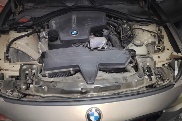 Used BMW 3 Series GT 2013 328i Sport Design Package Engine Bay