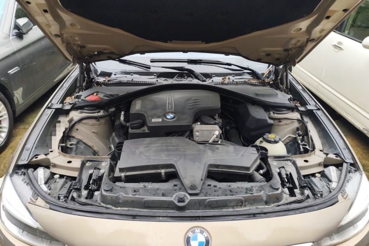 Used BMW 3 Series GT 2013 328i Sport Design Package Engine Bay