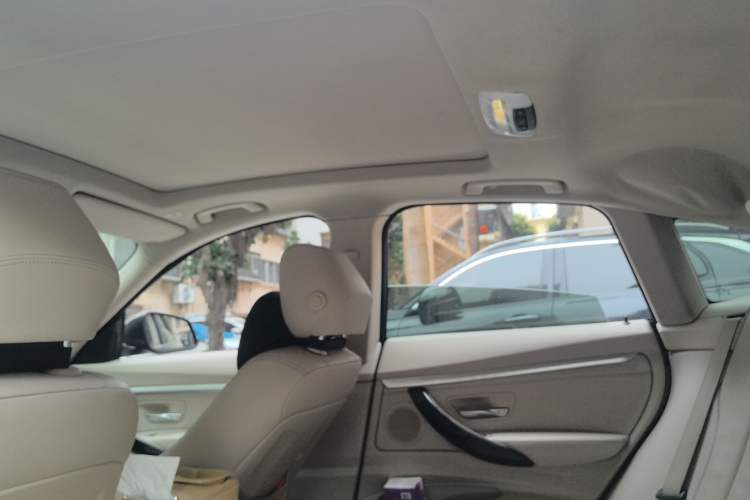 Used BMW 3 Series GT 2013 328i Sport Design Package Headliner