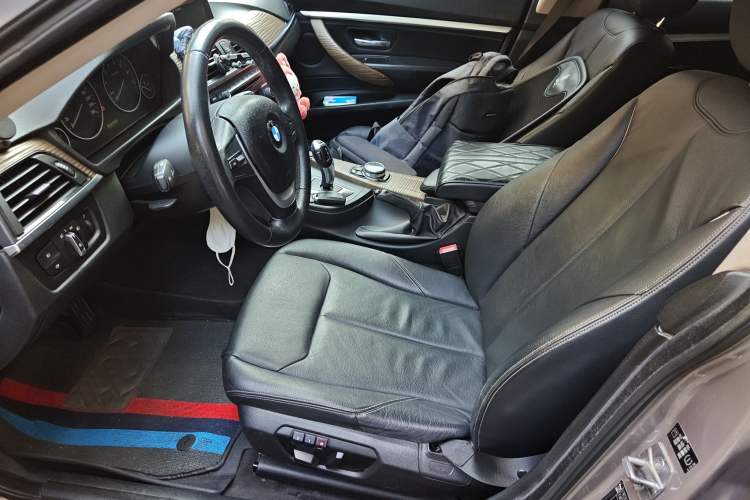 Used BMW 3 Series GT 2013 320i Sport Design Package Left Front Seat