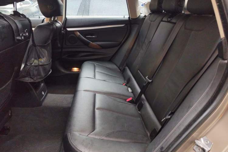 Used BMW 3 Series GT 2013 328i Sport Design Package Left Rear Seat