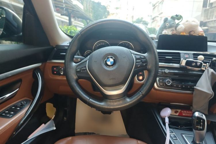 Used BMW 3 Series GT 2013 320i Sport Design Package Steering Wheel