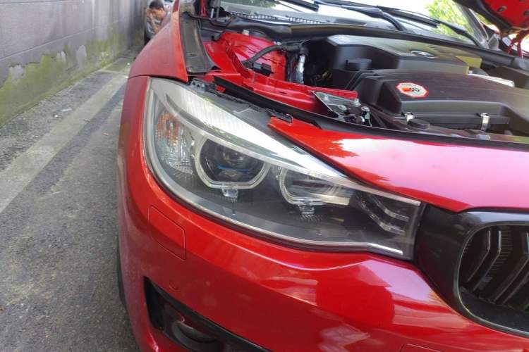 Used BMW 3 Series GT 2013 320i Sport Design Package Right Front Headlight