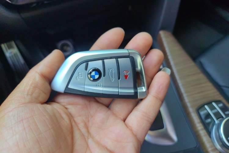 Used BMW 3 Series GT 2013 320i Sport Design Package Vehicle Key