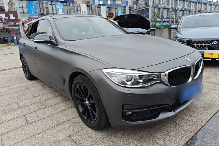Used BMW 3 Series GT 2013 320i Leading Model Front Right 45 Deg