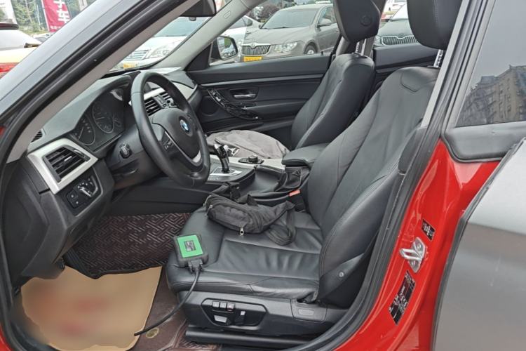 Used BMW 3 Series GT 2013 320i Leading Model Left Front Seat