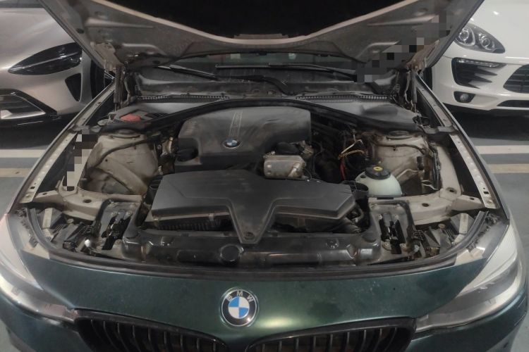 Used BMW 3 Series GT 2013 320i Sport Design Package Engine Bay