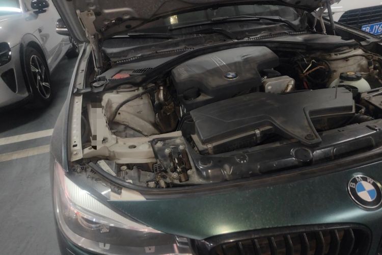 Used BMW 3 Series GT 2013 320i Sport Design Package Engine Bay Right