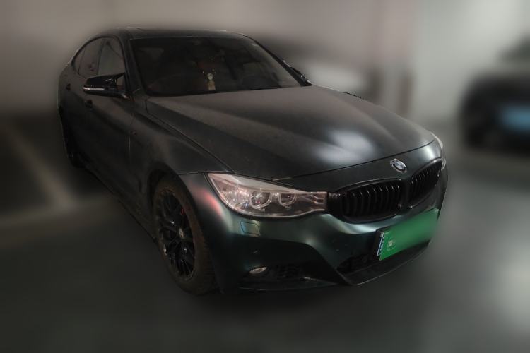 Used BMW 3 Series GT 2013 320i Sport Design Package Front Right 45 Deg