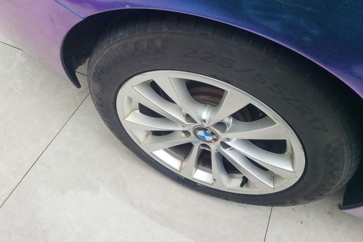 Used BMW 3 Series GT 2013 320i Leading Model Exterior 5