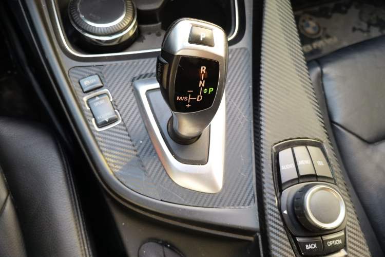 Used BMW 3 Series GT 2013 320i Leading Model Gear Lever