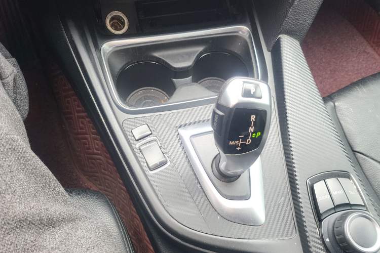 Used BMW 3 Series GT 2013 320i Leading Model Gear Lever