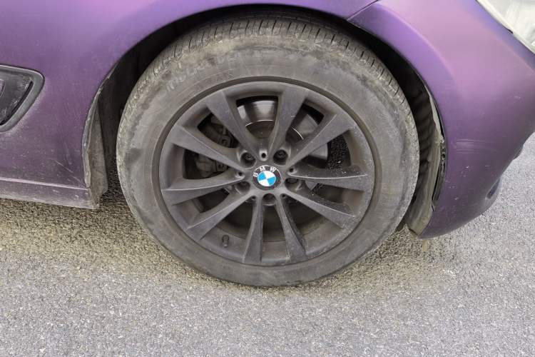 Used BMW 3 Series GT 2013 320i Leading Model Right Front Wheel Hub