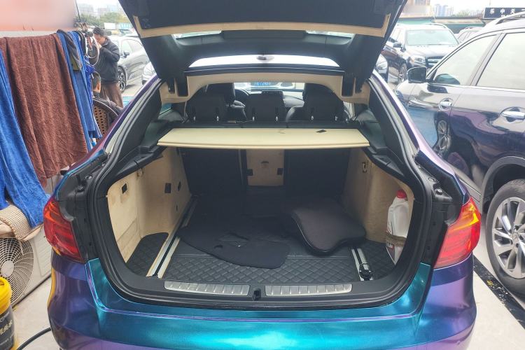 Used BMW 3 Series GT 2013 320i Leading Model Trunk