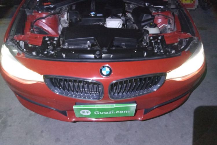 Used BMW 3 Series GT 2013 320i Leading Model Engine Bay