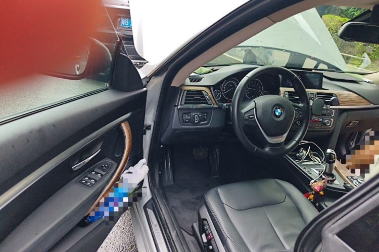 Used BMW 3 Series GT 2013 320i Sport Design Package Driver Seat