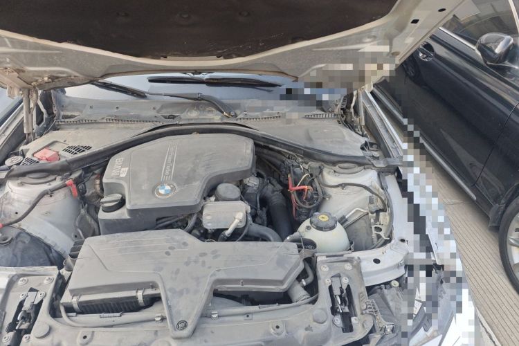 Used BMW 3 Series GT 2013 320i Leading Model Engine Bay Left