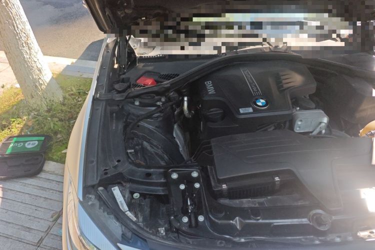 Used BMW 3 Series GT 2013 328i Sport Design Package Engine Bay Right