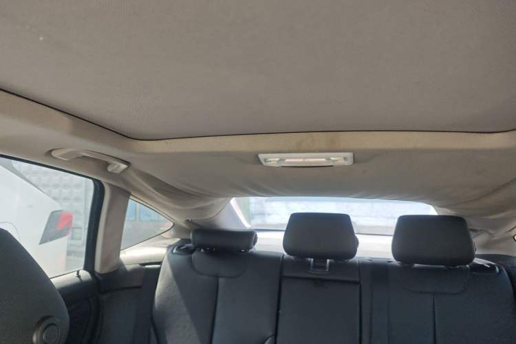 Used BMW 3 Series GT 2013 320i Leading Model Headliner