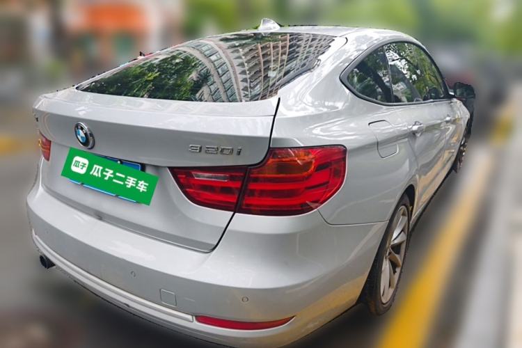 Used BMW 3 Series GT 2013 320i Sport Design Package Rear Right 45 Deg
