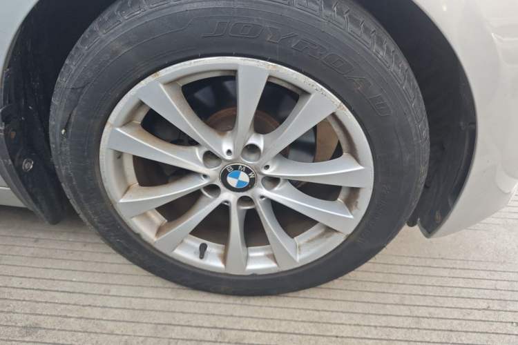 Used BMW 3 Series GT 2013 320i Leading Model Right Front Wheel Hub