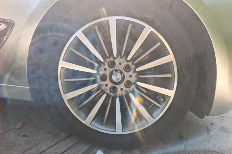 Used BMW 3 Series GT 2013 328i Sport Design Package Right Front Wheel Hub