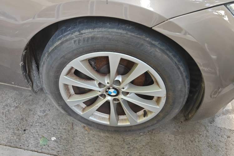 Used BMW 3 Series GT 2013 320i Leading Model Right Front Wheel Hub