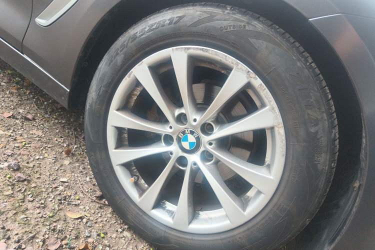 Used BMW 3 Series GT 2013 320i Leading Model Right Front Wheel Hub
