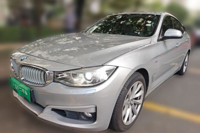 Ojetý BMW 3 Series GT 2013 320i Sport Design Package
