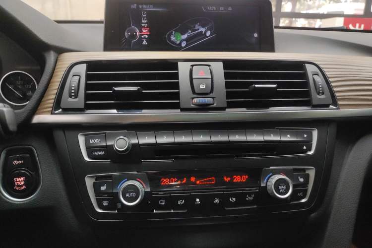 Used BMW 3 Series GT 2013 320i Sport Design Package Audio And AC Panel