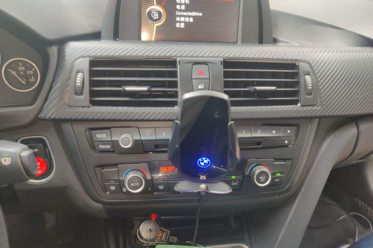 Used BMW 3 Series GT 2013 320i Leading Model Audio And AC Panel