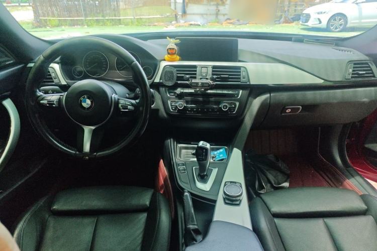 Used BMW 3 Series GT 2013 320i Sport Design Package Center Console