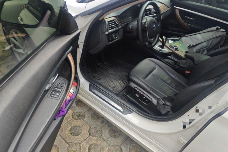 Used BMW 3 Series GT 2013 328i Sport Design Package Driver Seat