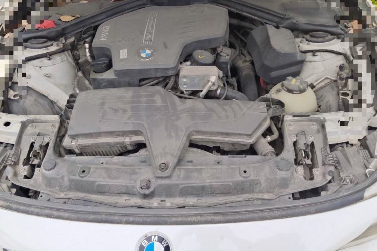 Used BMW 3 Series GT 2013 320i Sport Design Package Engine Bay