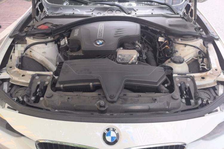 Used BMW 3 Series GT  Engine Bay