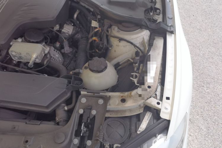 Used BMW 3 Series GT  Engine Bay Left