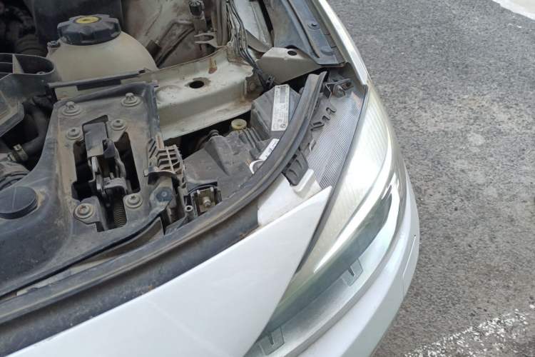 Used BMW 3 Series GT 2013 320i Leading Model Engine Bay Left