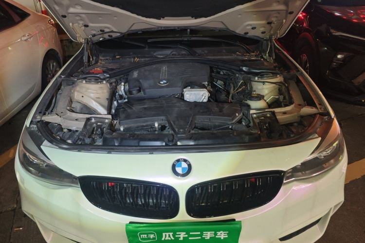 Used BMW 3 Series GT 2013 328i Sport Design Package Engine Bay
