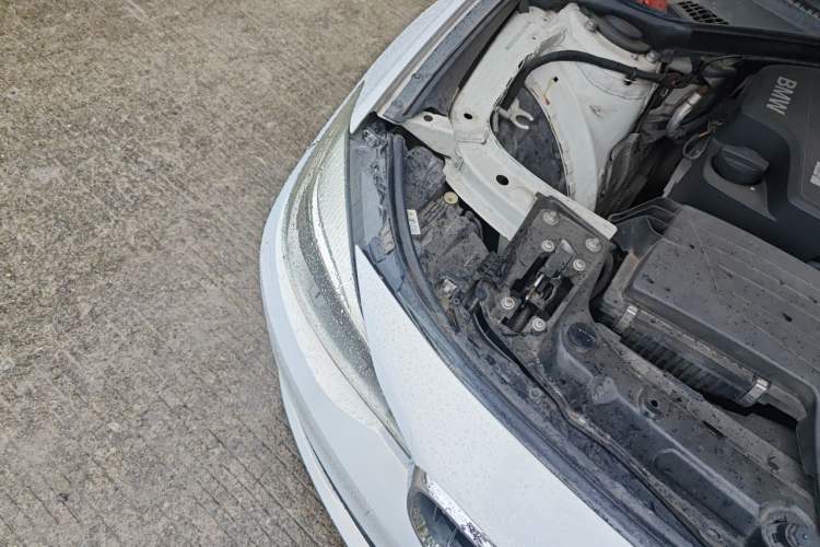 Used BMW 3 Series GT 2013 320i Leading Model Engine Bay Right