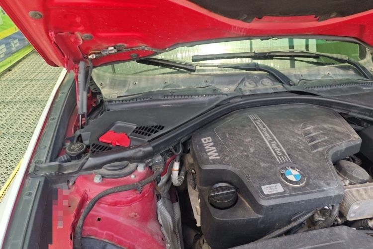 Used BMW 3 Series GT 2013 320i Sport Design Package Engine Bay Right