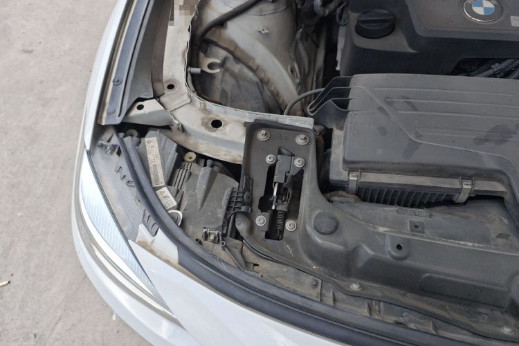 Used BMW 3 Series GT 2013 320i Leading Model Engine Bay Right