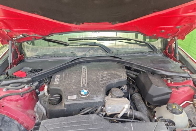 Used BMW 3 Series GT 2013 320i Sport Design Package Engine Bay
