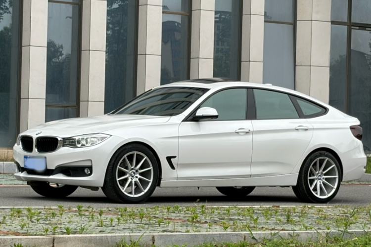 Used BMW 3 Series GT 2013 320i Leading Model Exterior 1